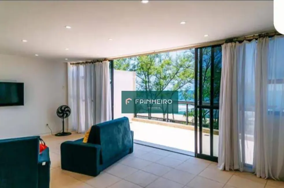 Cobertura com 3 quartos para alugar, 180m2 em Recreio dos Bandeirantes, Rio De Janeiro - RJ - imagem 2 Foto 2 de Cobertura com 3 quartos para alugar, 180m2 em Recreio dos Bandeirantes, Rio De Janeiro - RJ