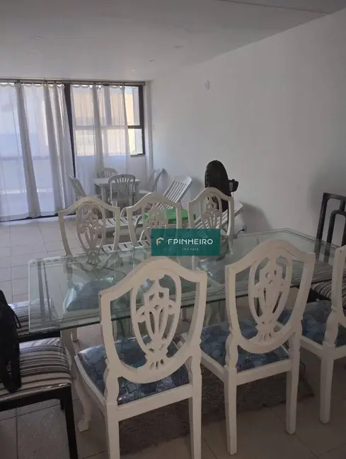 Cobertura com 3 quartos para alugar, 180m2 em Recreio dos Bandeirantes, Rio De Janeiro - RJ - imagem 5 Foto 5 de Cobertura com 3 quartos para alugar, 180m2 em Recreio dos Bandeirantes, Rio De Janeiro - RJ