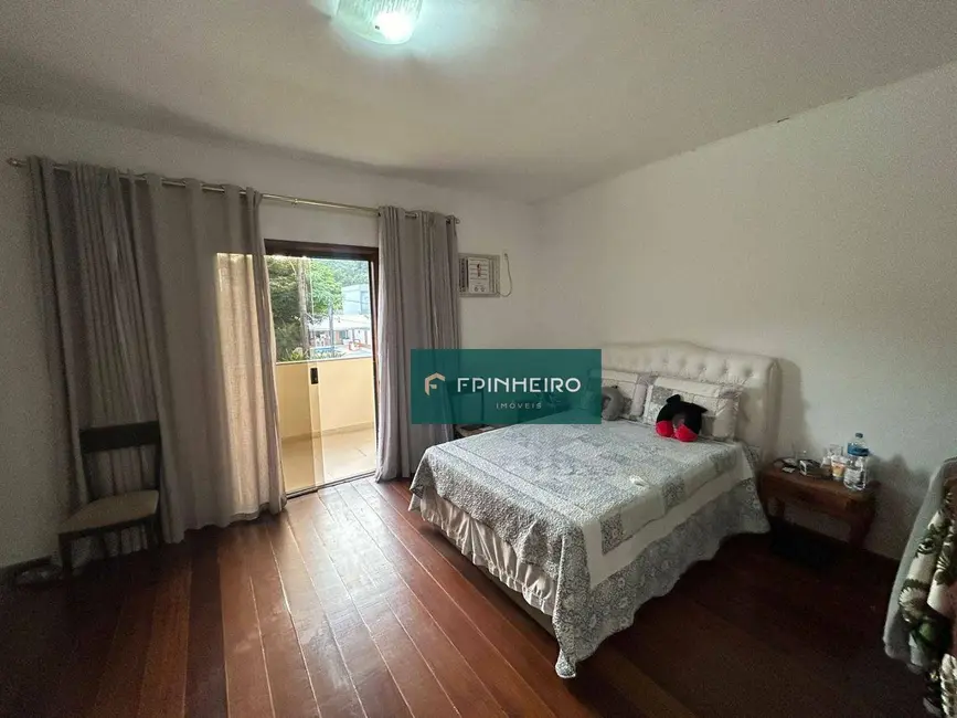 Foto 7 de Casa de Condomínio com 3 quartos à venda, 333m2 em Camorim, Rio De Janeiro - RJ