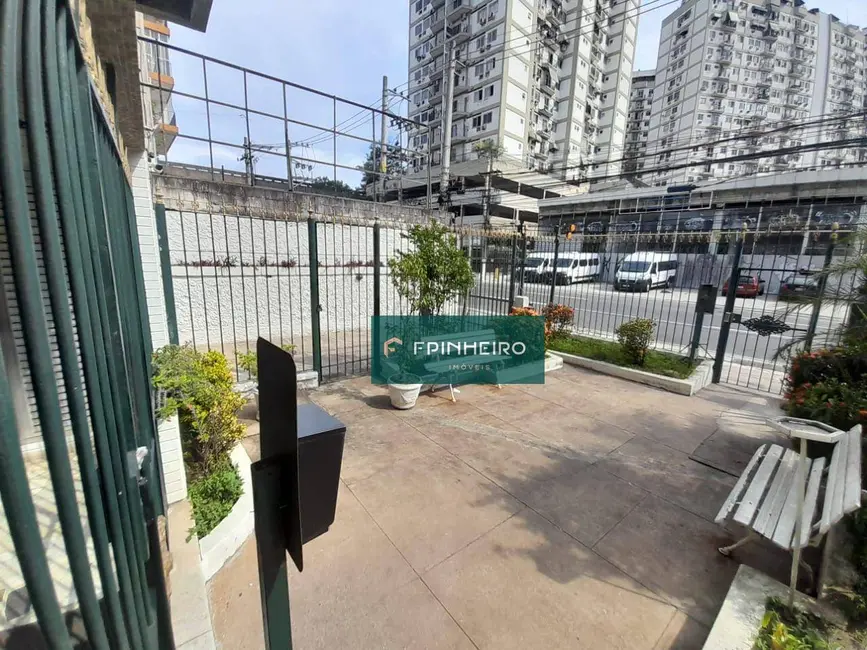 Apartamento com 2 quartos à venda, 50m2 em Maracanã, Rio De Janeiro - RJ - imagem 2 Foto 2 de Apartamento com 2 quartos à venda, 50m2 em Maracanã, Rio De Janeiro - RJ