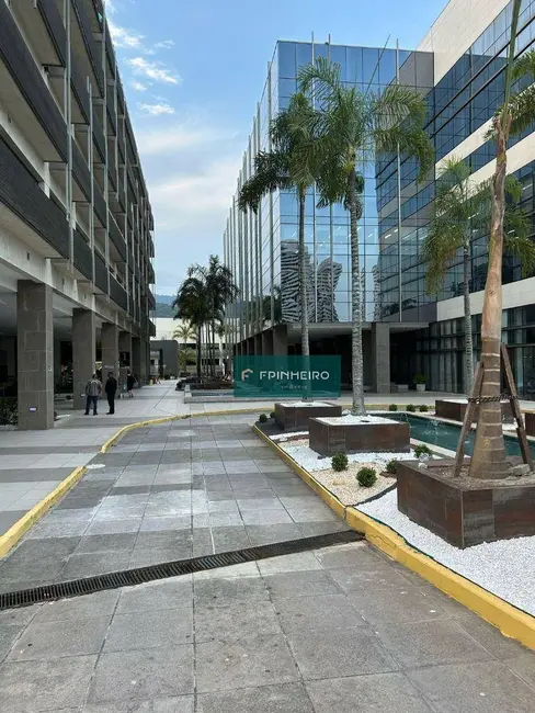 Sala Comercial à venda, 31m2 em Recreio dos Bandeirantes, Rio De Janeiro - RJ - imagem 3 Foto 3 de Sala Comercial à venda, 31m2 em Recreio dos Bandeirantes, Rio De Janeiro - RJ