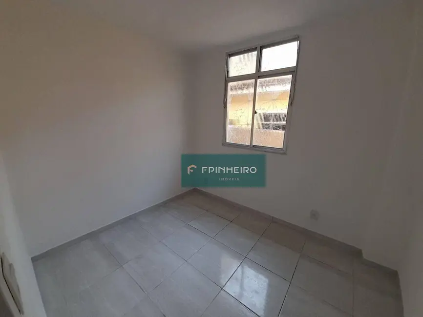 Casa com 2 quartos para alugar, 50m2 em Del Castilho, Rio De Janeiro - RJ - imagem 5 Foto 5 de Casa com 2 quartos para alugar, 50m2 em Del Castilho, Rio De Janeiro - RJ