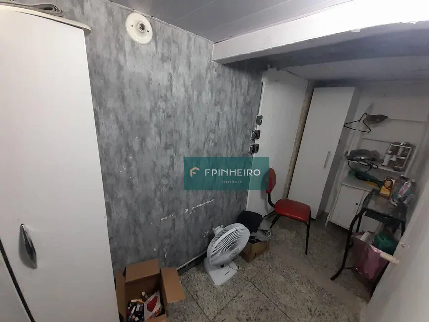 Foto 9 de Loja à venda, 70m2 em Olaria, Rio De Janeiro - RJ