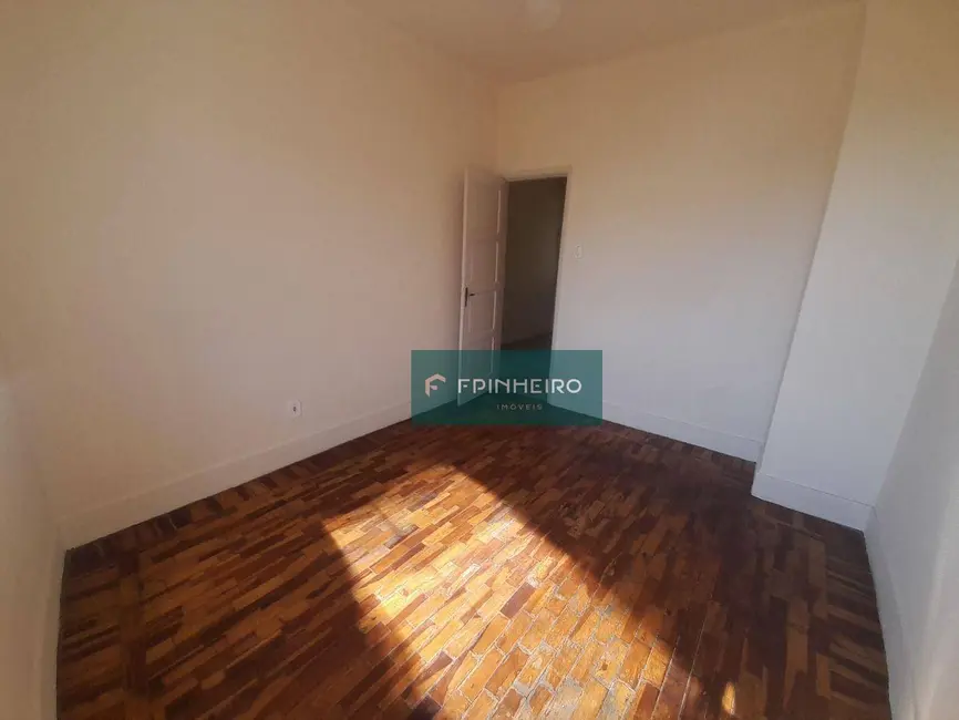 Apartamento com 3 quartos para alugar, 74m2 em Maria da Graça, Rio De Janeiro - RJ - imagem 5 Foto 5 de Apartamento com 3 quartos para alugar, 74m2 em Maria da Graça, Rio De Janeiro - RJ