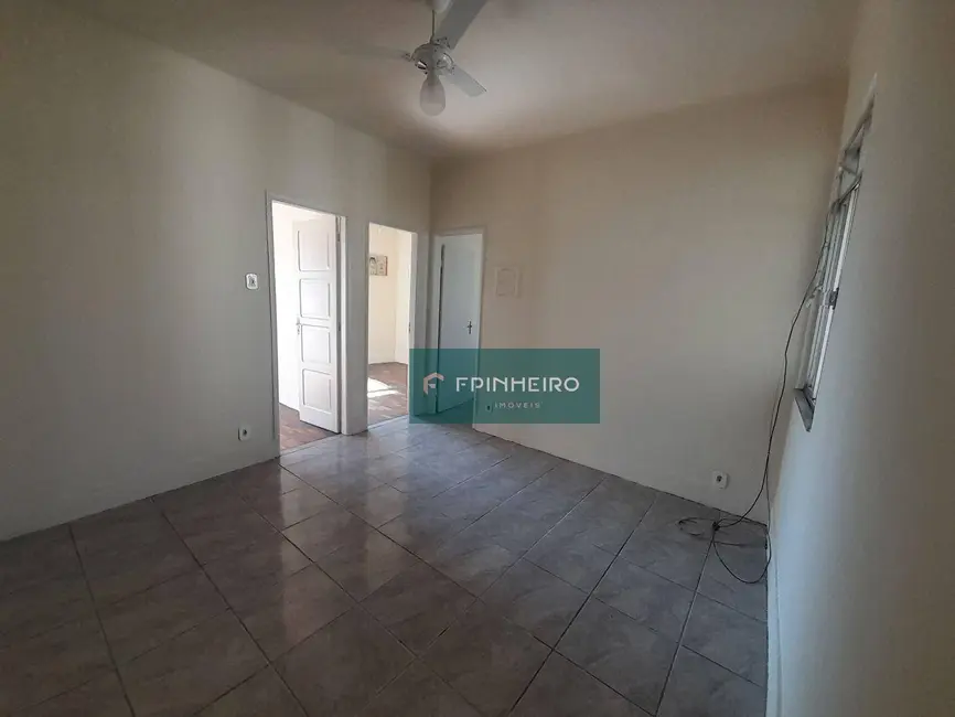 Apartamento com 3 quartos para alugar, 74m2 em Maria da Graça, Rio De Janeiro - RJ - imagem 2 Foto 2 de Apartamento com 3 quartos para alugar, 74m2 em Maria da Graça, Rio De Janeiro - RJ