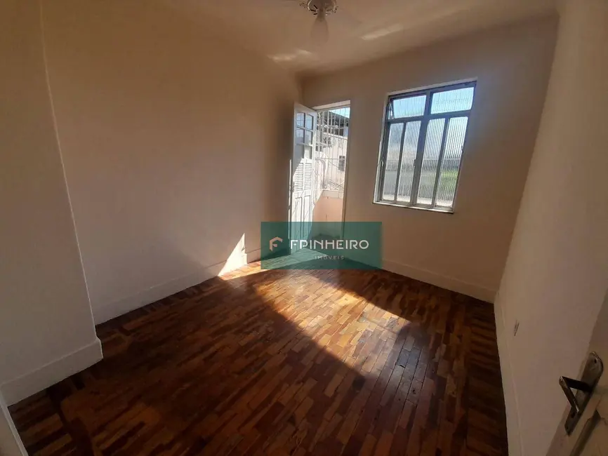 Apartamento com 3 quartos para alugar, 74m2 em Maria da Graça, Rio De Janeiro - RJ - imagem 4 Foto 4 de Apartamento com 3 quartos para alugar, 74m2 em Maria da Graça, Rio De Janeiro - RJ