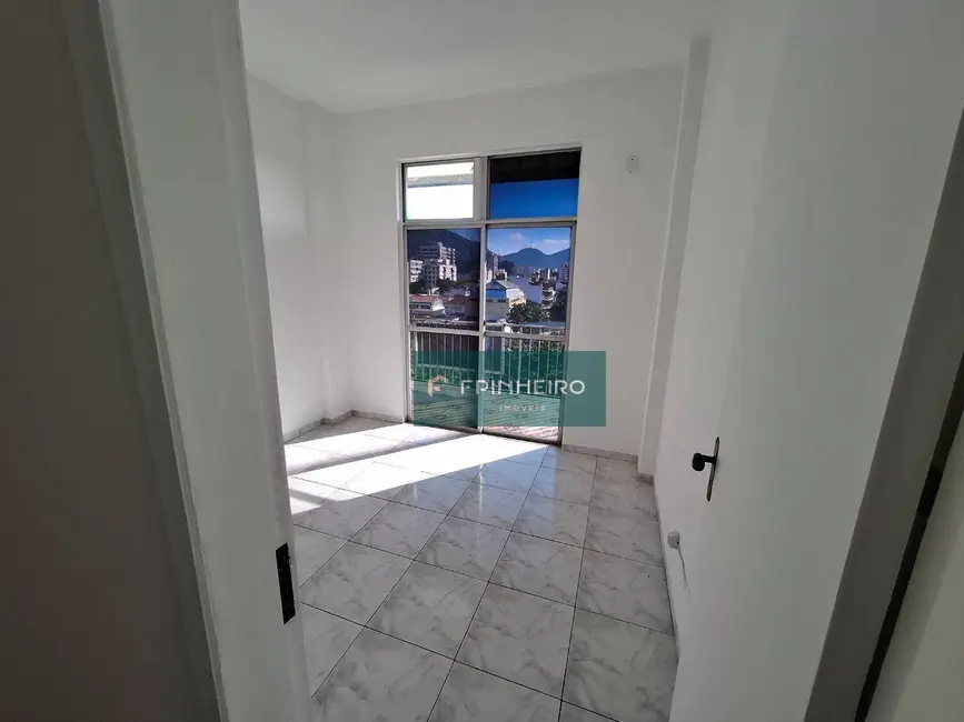 Apartamento com 2 quartos para alugar, 85m2 em Méier, Rio De Janeiro - RJ - imagem 5 Foto 5 de Apartamento com 2 quartos para alugar, 85m2 em Méier, Rio De Janeiro - RJ