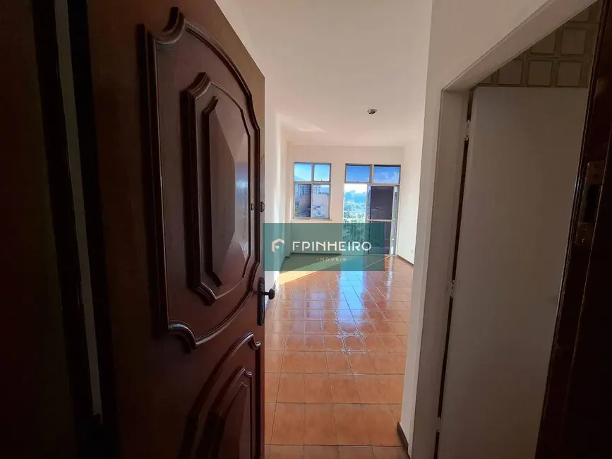 Apartamento com 2 quartos para alugar, 85m2 em Méier, Rio De Janeiro - RJ - imagem 4 Foto 4 de Apartamento com 2 quartos para alugar, 85m2 em Méier, Rio De Janeiro - RJ