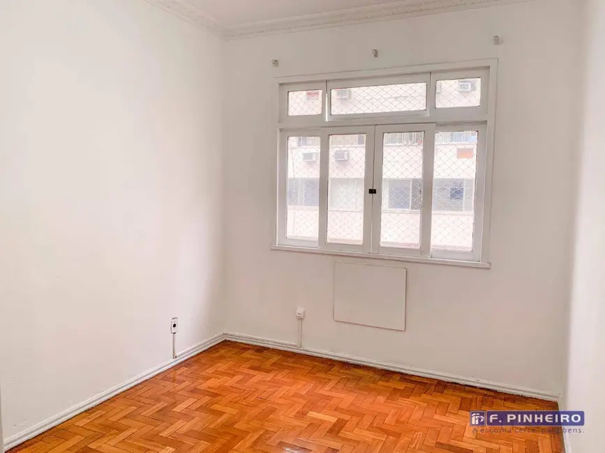 Apartamento com 2 quartos para alugar, 72m2 em Flamengo, Rio De Janeiro - RJ - imagem 8 Foto 8 de Apartamento com 2 quartos para alugar, 72m2 em Flamengo, Rio De Janeiro - RJ
