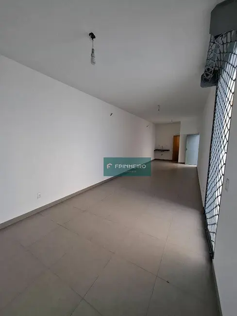 Loja para alugar, 141m2 em Méier, Rio De Janeiro - RJ - imagem 5 Foto 5 de Loja para alugar, 141m2 em Méier, Rio De Janeiro - RJ