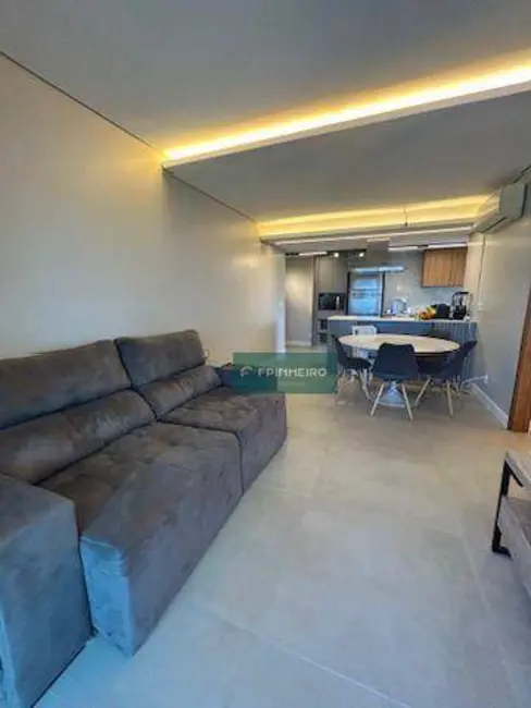 Cobertura com 3 quartos para alugar, 220m2 em Barra da Tijuca, Rio De Janeiro - RJ - imagem 8 Foto 8 de Cobertura com 3 quartos para alugar, 220m2 em Barra da Tijuca, Rio De Janeiro - RJ