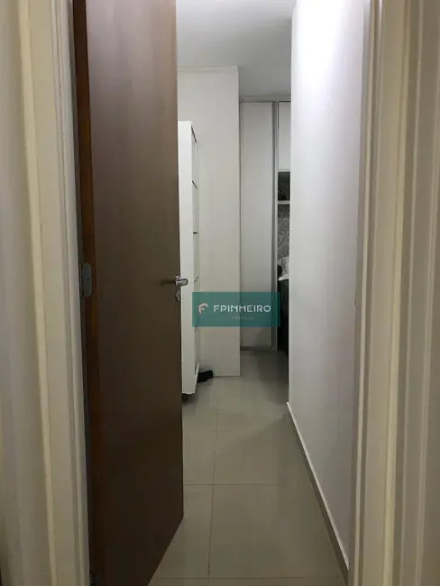 Foto 2 de Apartamento com 2 quartos à venda, 49m2 em Del Castilho, Rio De Janeiro - RJ