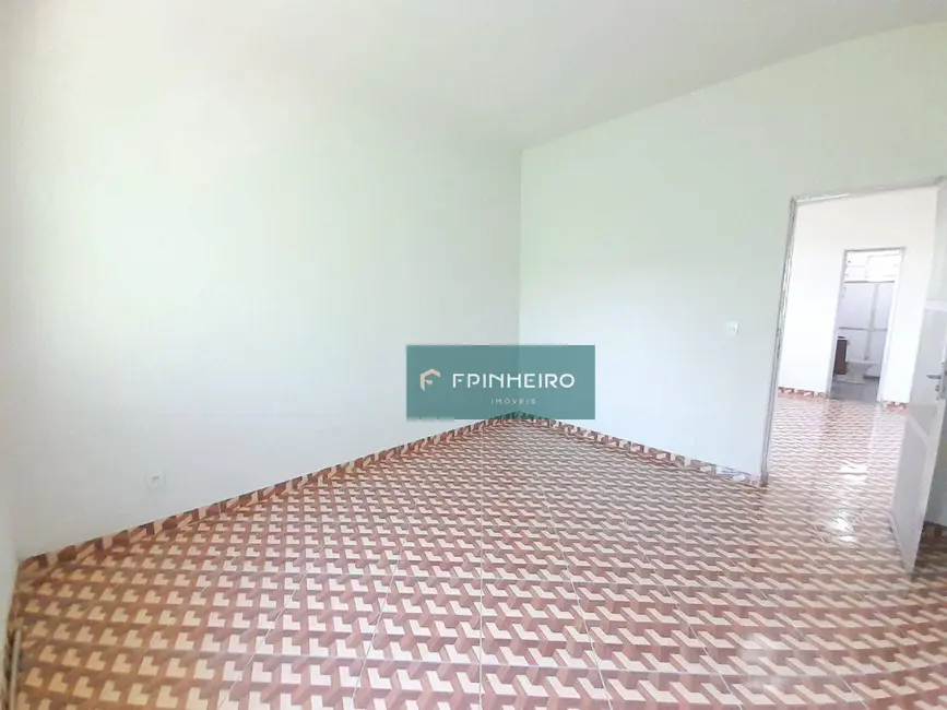 Foto 9 de Casa com 2 quartos para alugar, 50m2 em Bento Ribeiro, Rio De Janeiro - RJ