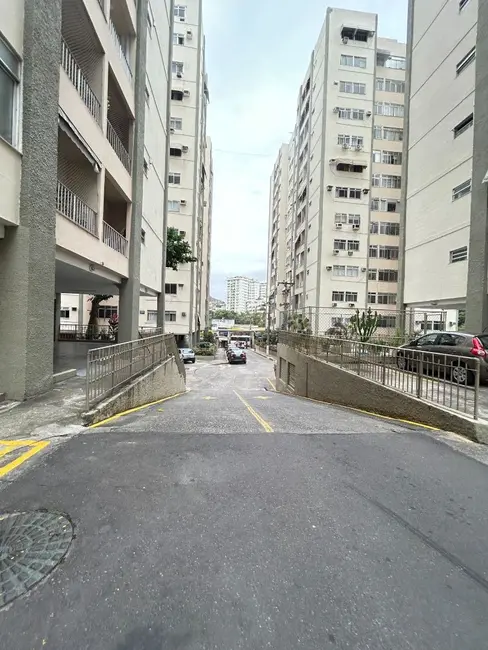 Foto 2 de Apartamento com 2 quartos à venda, 55m2 em Pechincha, Rio De Janeiro - RJ