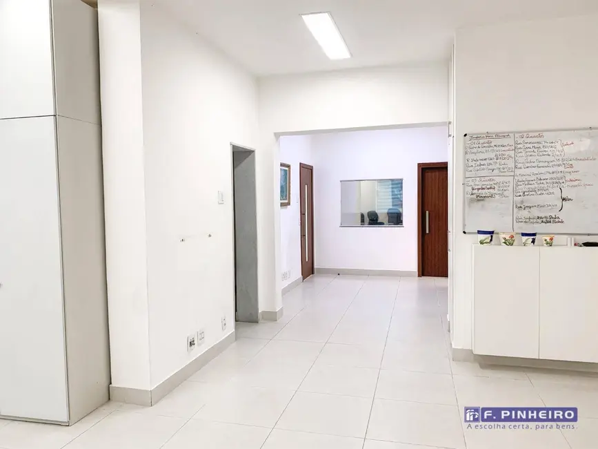 Sala Comercial para alugar, 300m2 em Méier, Rio De Janeiro - RJ - imagem 8 Foto 8 de Sala Comercial para alugar, 300m2 em Méier, Rio De Janeiro - RJ
