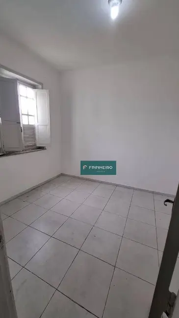 Foto 2 de Apartamento com 2 quartos para alugar, 60m2 em Cascadura, Rio De Janeiro - RJ