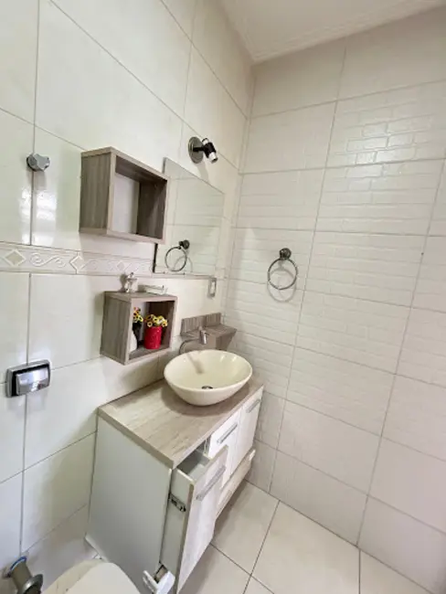 Apartamento com 2 quartos para alugar, 60m2 em Méier, Rio De Janeiro - RJ - imagem 5 Foto 5 de Apartamento com 2 quartos para alugar, 60m2 em Méier, Rio De Janeiro - RJ