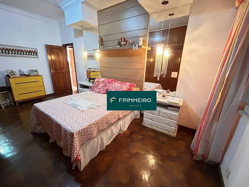 Cobertura com 4 quartos à venda, 355m2 em Copacabana, Rio De Janeiro - RJ - imagem 3 Foto 3 de Cobertura com 4 quartos à venda, 355m2 em Copacabana, Rio De Janeiro - RJ