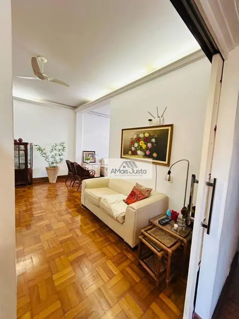 Apartamento com 3 quartos à venda, 140m2 em Botafogo, Rio De Janeiro - RJ - imagem 6 Foto 6 de Apartamento com 3 quartos à venda, 140m2 em Botafogo, Rio De Janeiro - RJ
