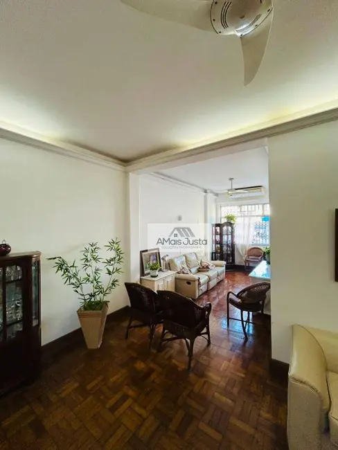 Apartamento com 3 quartos à venda, 140m2 em Botafogo, Rio De Janeiro - RJ - imagem 5 Foto 5 de Apartamento com 3 quartos à venda, 140m2 em Botafogo, Rio De Janeiro - RJ