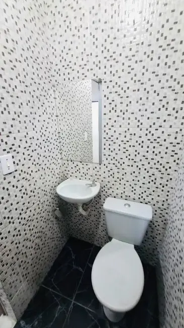 Armazém / Galpão para alugar, 60m2 em Encantado, Rio De Janeiro - RJ - imagem 4 Foto 4 de Armazém / Galpão para alugar, 60m2 em Encantado, Rio De Janeiro - RJ