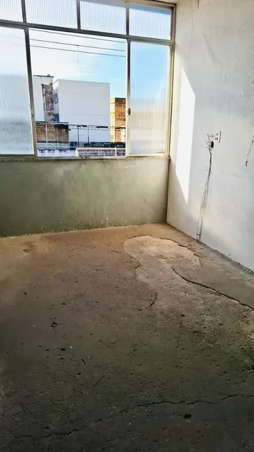 Armazém / Galpão para alugar, 60m2 em Encantado, Rio De Janeiro - RJ - imagem 5 Foto 5 de Armazém / Galpão para alugar, 60m2 em Encantado, Rio De Janeiro - RJ