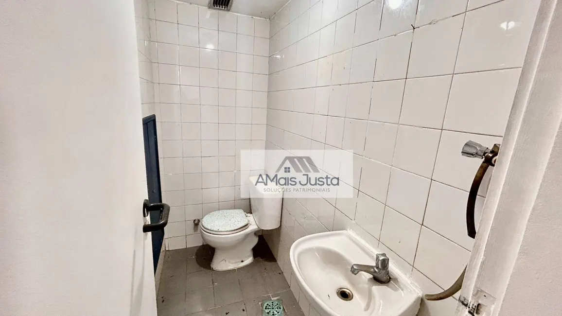 Loja à venda e para alugar, 46m2 em Méier, Rio De Janeiro - RJ - imagem 9 Foto 9 de Loja à venda e para alugar, 46m2 em Méier, Rio De Janeiro - RJ
