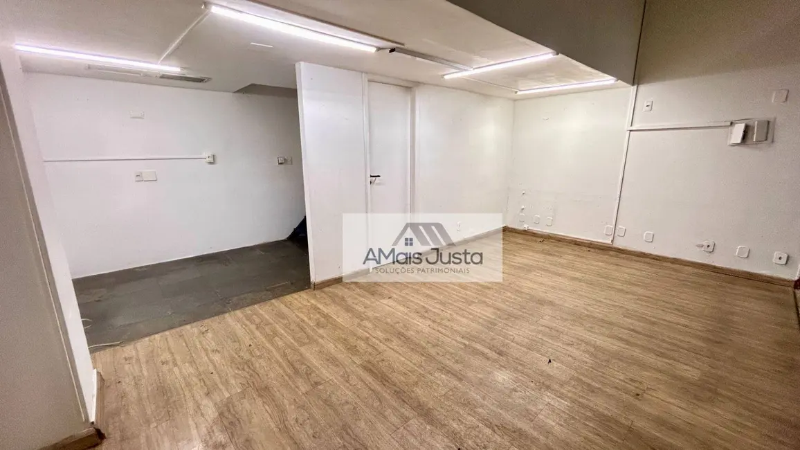 Loja à venda e para alugar, 46m2 em Méier, Rio De Janeiro - RJ - imagem 3 Foto 3 de Loja à venda e para alugar, 46m2 em Méier, Rio De Janeiro - RJ