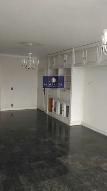 Apartamento com 3 quartos à venda, 145m2 em Santa Cecília, São Paulo - SP - imagem 6 Foto 6 de Apartamento com 3 quartos à venda, 145m2 em Santa Cecília, São Paulo - SP