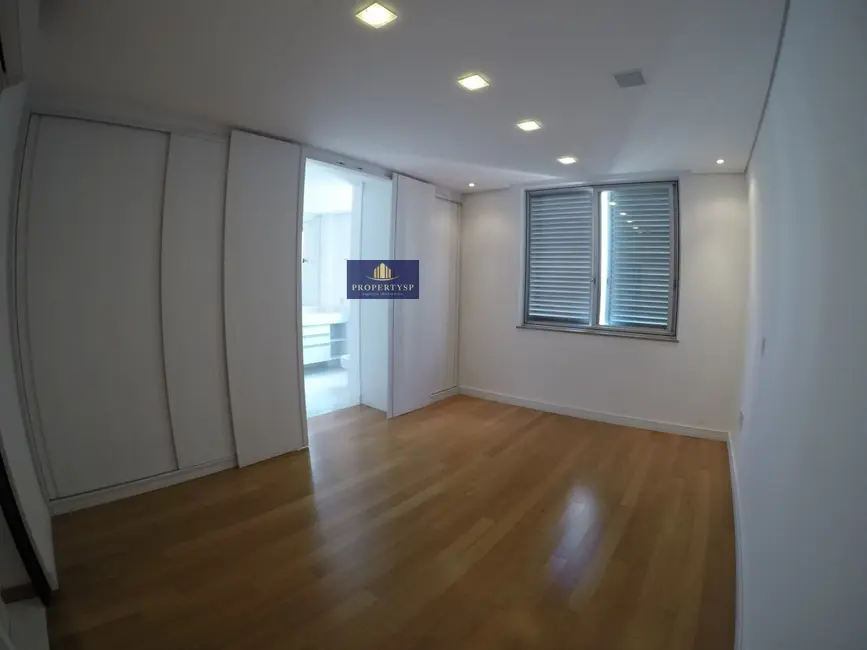 Foto 3 de Apartamento com 3 quartos à venda, 325m2 em Higienópolis, São Paulo - SP