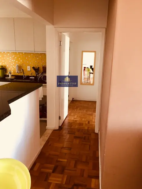 Apartamento com 2 quartos à venda, 81m2 em Pinheiros, São Paulo - SP - imagem 3 Foto 3 de Apartamento com 2 quartos à venda, 81m2 em Pinheiros, São Paulo - SP