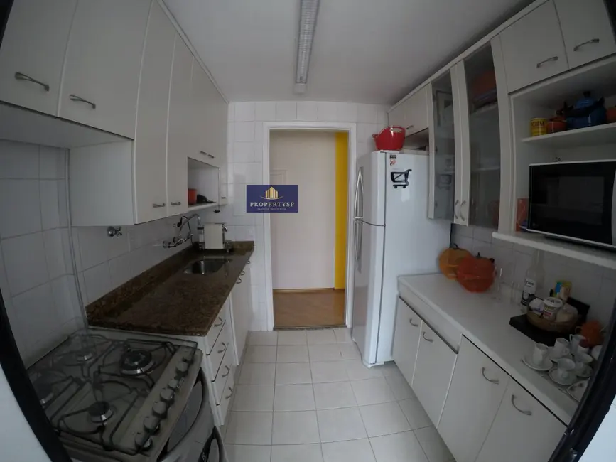 Foto 2 de Apartamento com 2 quartos à venda, 70m2 em Vila Ipojuca, São Paulo - SP