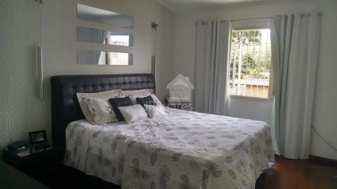 Sobrado com 3 quartos à venda, 308m2 em Vila Mazzei, São Paulo - SP - imagem 6 Foto 6 de Sobrado com 3 quartos à venda, 308m2 em Vila Mazzei, São Paulo - SP