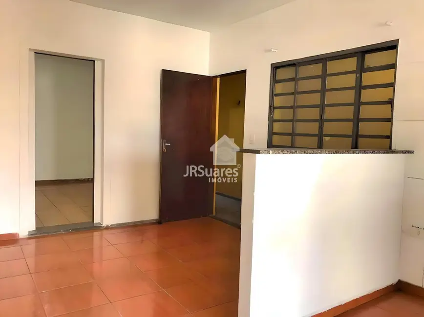 Foto 3 de Sobrado com 1 quarto para alugar em Vila Ayrosa, São Paulo - SP