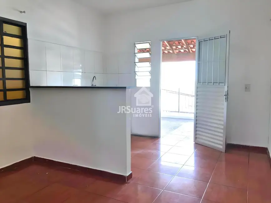 Foto 4 de Sobrado com 1 quarto para alugar em Vila Ayrosa, São Paulo - SP