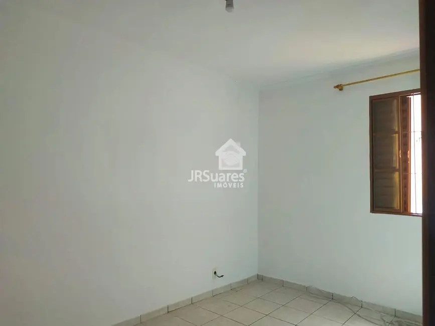 Foto 2 de Apartamento com 2 quartos para alugar, 56m2 em Jardim Apuana, São Paulo - SP
