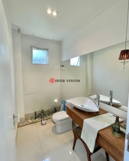 Casa de Condomínio com 3 quartos à venda, 250m2 em Aleixo, Manaus - AM - imagem 3 Foto 3 de Casa de Condomínio com 3 quartos à venda, 250m2 em Aleixo, Manaus - AM