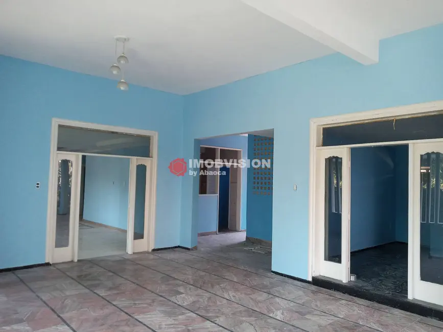 Foto 1 de Casa com 3 quartos à venda, 900m2 em Japiim, Manaus - AM