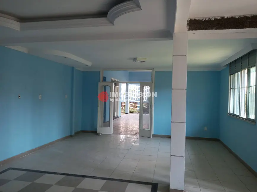 Foto 6 de Casa com 3 quartos à venda, 900m2 em Japiim, Manaus - AM