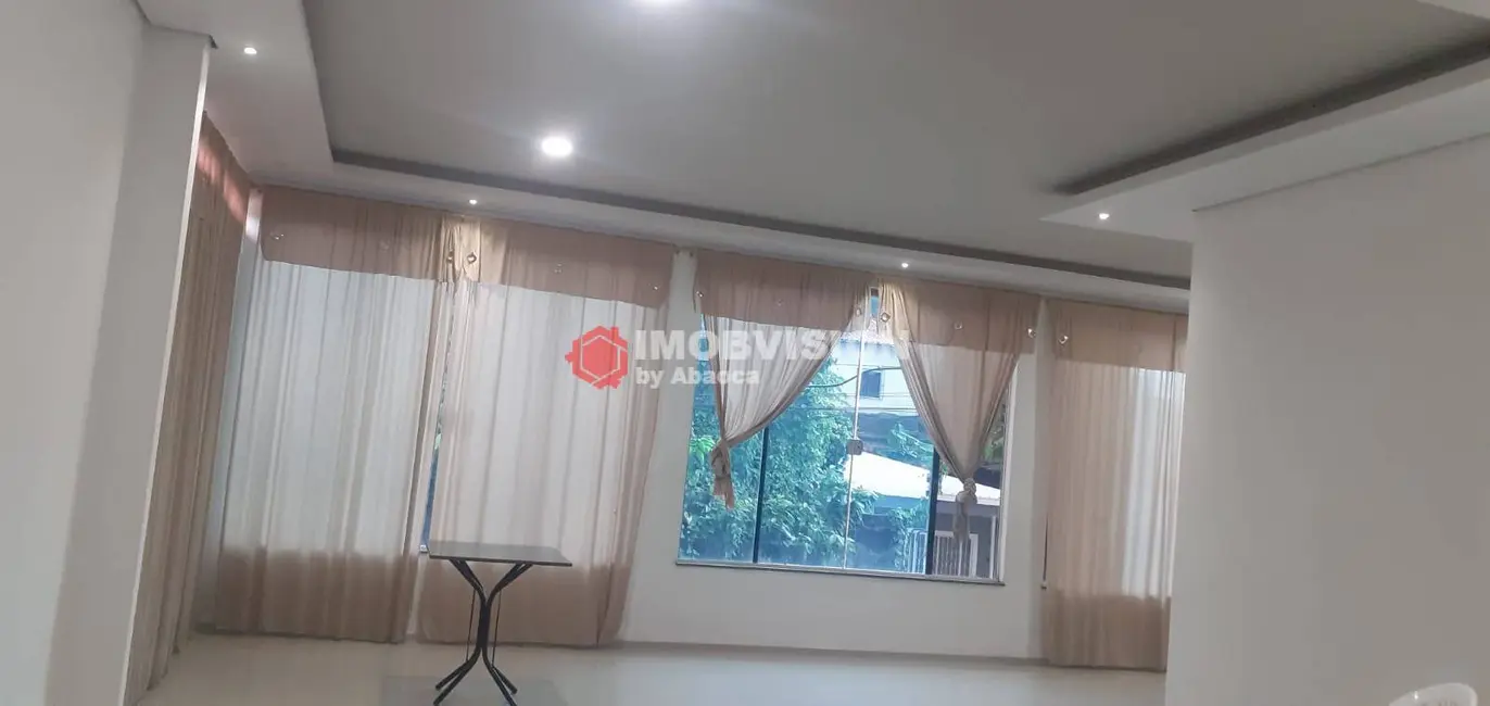 Casa com 3 quartos à venda, 252m2 em Flores, Manaus - AM - imagem 6 Foto 6 de Casa com 3 quartos à venda, 252m2 em Flores, Manaus - AM