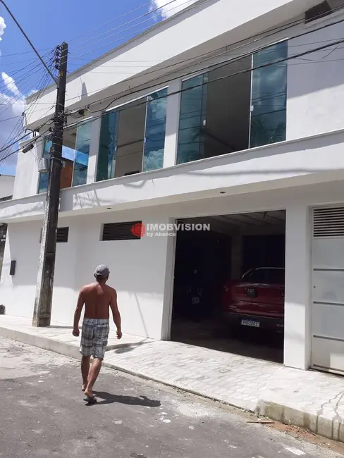 Foto 1 de Casa com 3 quartos à venda, 252m2 em Flores, Manaus - AM