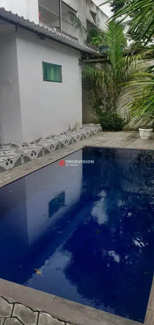 Casa com 3 quartos à venda, 252m2 em Flores, Manaus - AM - imagem 5 Foto 5 de Casa com 3 quartos à venda, 252m2 em Flores, Manaus - AM