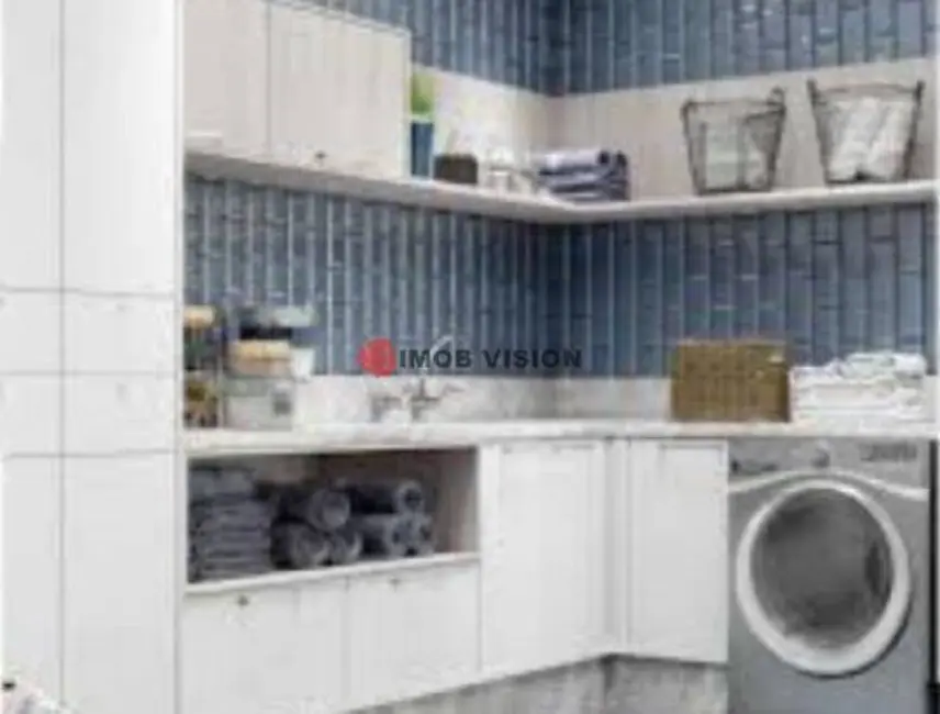 Sala Comercial à venda, 275m2 em Nossa Senhora das Graças, Manaus - AM - imagem 7 Foto 7 de Sala Comercial à venda, 275m2 em Nossa Senhora das Graças, Manaus - AM