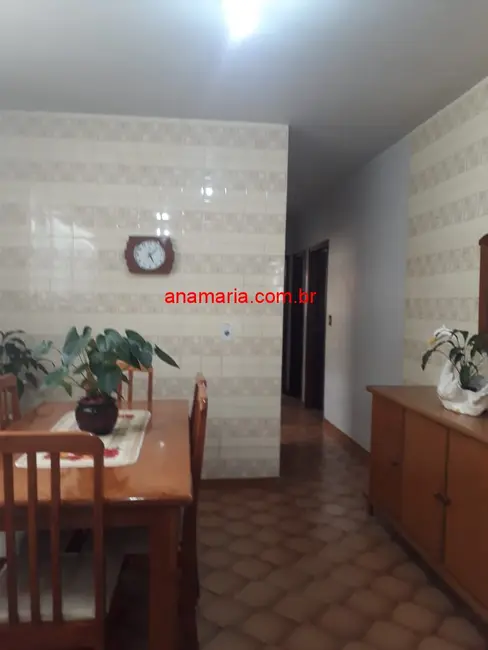 Foto 3 de Casa com 3 quartos à venda, 70m2 em Sao Jose Dos Campos - SP