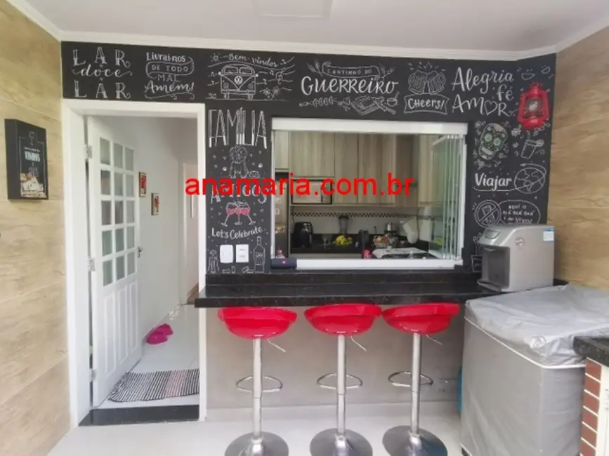 Foto 1 de Casa com 2 quartos à venda, 84m2 em Sao Jose Dos Campos - SP
