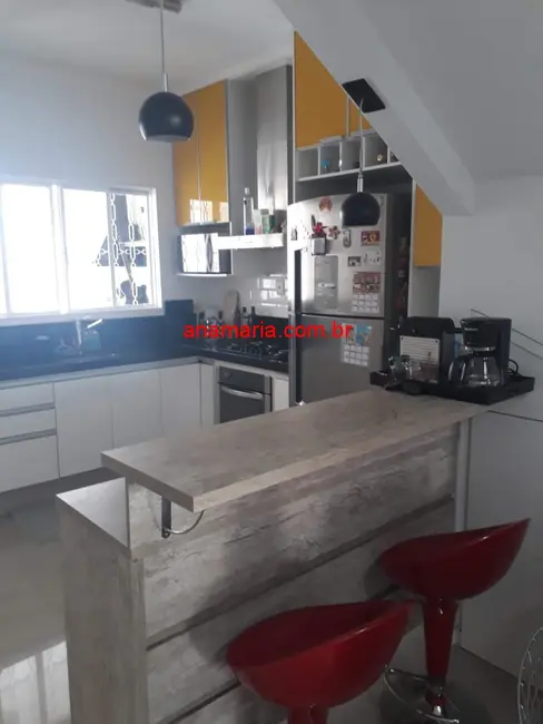 Foto 1 de Casa de Condomínio com 2 quartos à venda, 80m2 em Sao Jose Dos Campos - SP