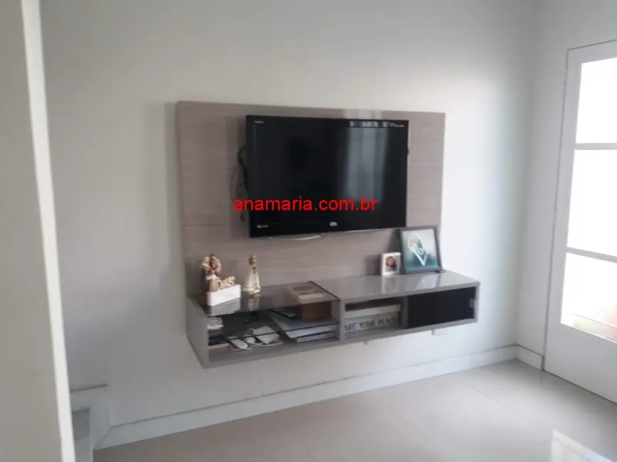 Foto 6 de Casa de Condomínio com 2 quartos à venda, 80m2 em Sao Jose Dos Campos - SP