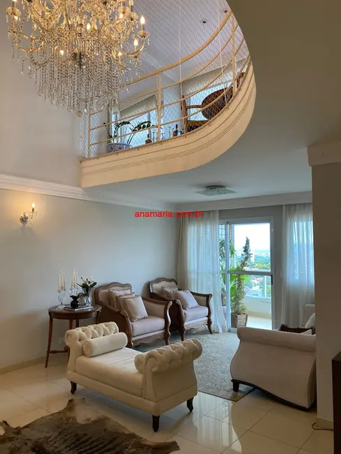 Apartamento com 3 quartos à venda, 270m2 em Sao Jose Dos Campos - SP - imagem 1 Foto 1 de Apartamento com 3 quartos à venda, 270m2 em Sao Jose Dos Campos - SP