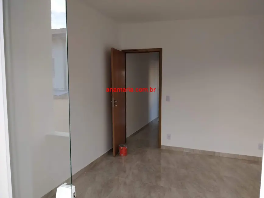 Foto 9 de Casa com 4 quartos à venda, 180m2 em Sao Jose Dos Campos - SP