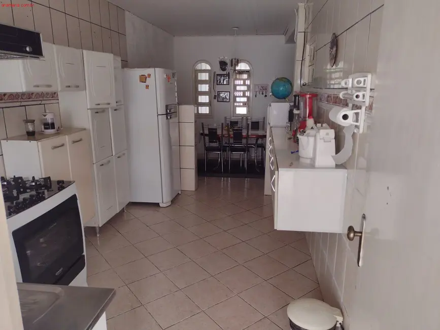 Casa com 3 quartos à venda, 110m2 em Sao Jose Dos Campos - SP - imagem 5 Foto 5 de Casa com 3 quartos à venda, 110m2 em Sao Jose Dos Campos - SP